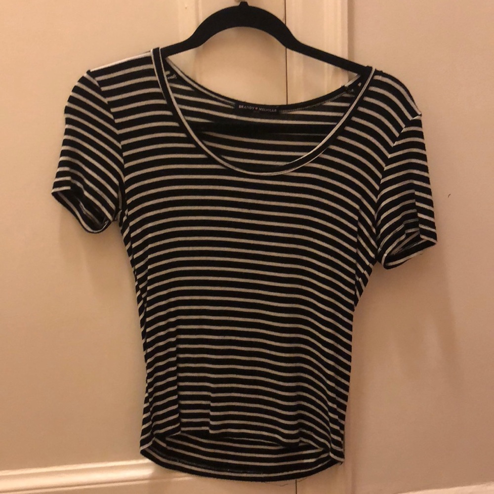 Brandy Melville short sleeve top